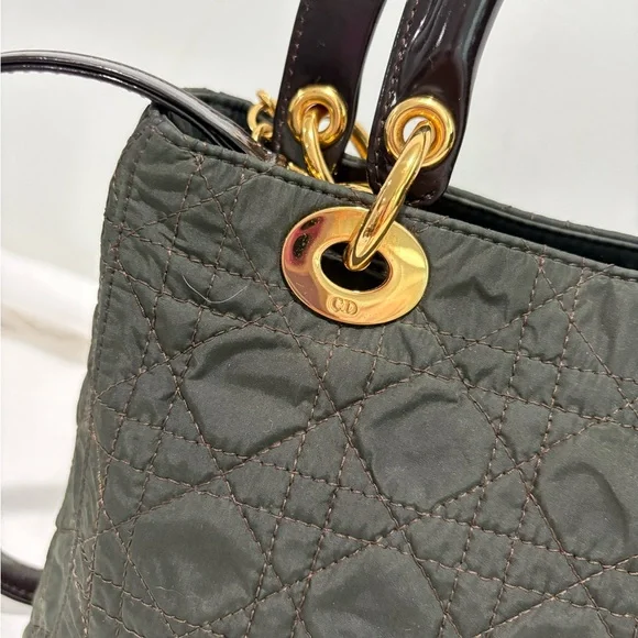 Authentic Christian Dior Lady Dior green Cannage Quilted Bag w/ certificate - Picture 15 of 16
